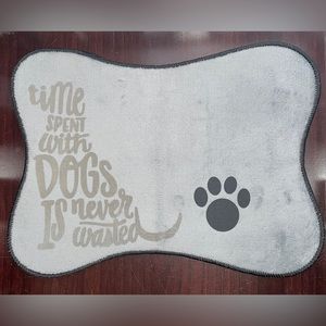 Dog bowl mat